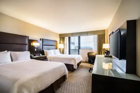 Holiday Inn Vancouver-Centre - 24