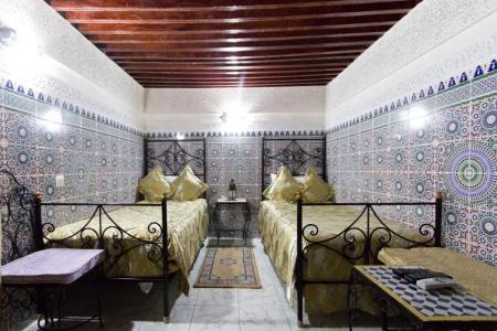Riad Taryana - 47