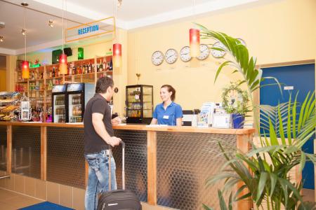 a&o Aachen Hauptbahnhof - Hostel - 19