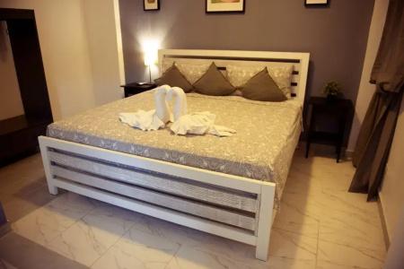 Batey Boutique - 5