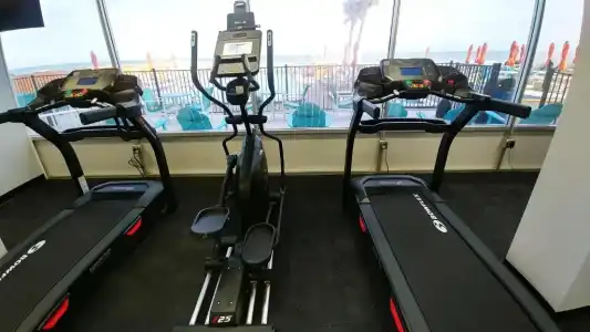 The Maverick Resort - 8