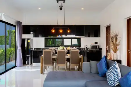Utopia Naiharn - 30