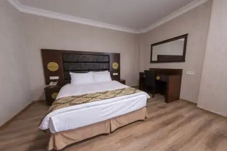 Era Palace - 11