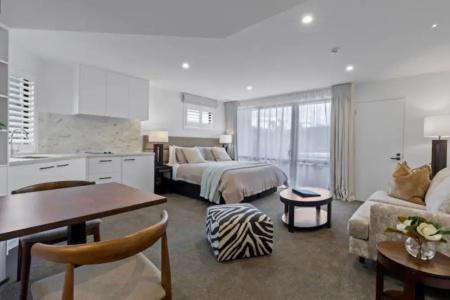 Lakeside Motel - Queenstown - 3