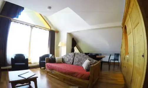 Les Balcons du Savoy - 85