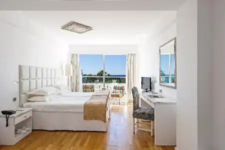 Grecian Sands - 50