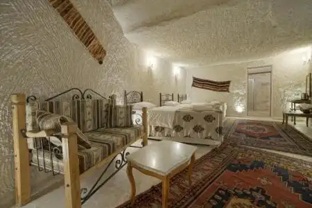 Melek Cave - 39