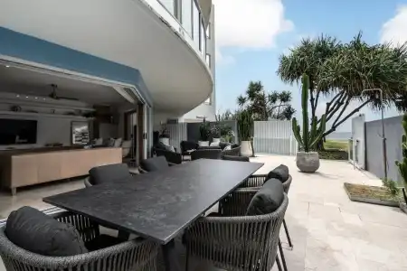 Rolling Surf Resort - 224