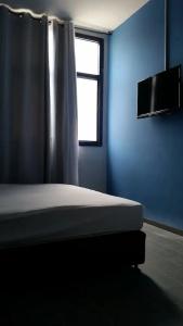 Tiberias Hostel - 4
