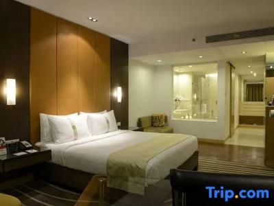 Holiday Inn Mumbai International Airport by IHG - 98