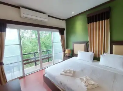 Baantip Suantong - 19