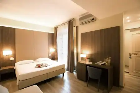 Brescia & Apartments - 39