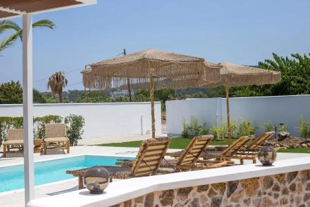 Vanik Suites - 128