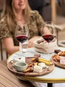Alfreds Beaune La Madeleine - 11