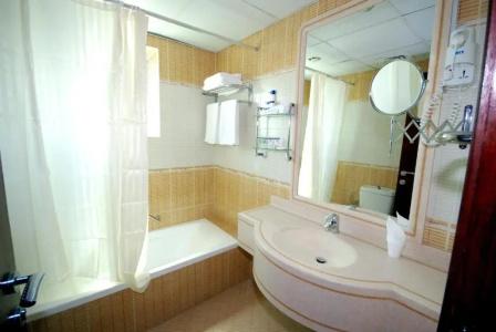 Al Bustan Tower Suites - 30
