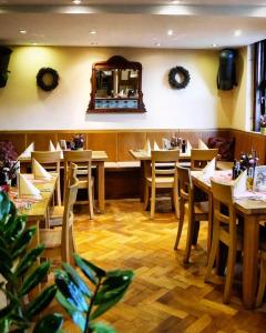 Weindes Riesling Zum Grünen Kranz - 12