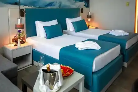 Crystal Centro Pearl Collection - Ultimate All Inclusive - 54