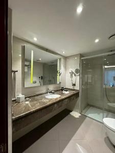 Grand Aras & Suites - 69