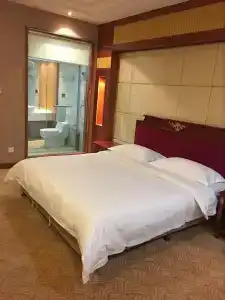 Gloria Plaza Hangtou - 6