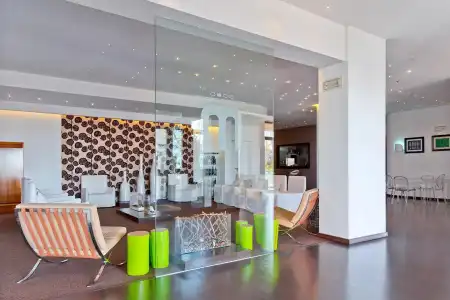 Mediterranea & Convention Center - 3