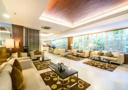 Lohas Residences Sukhumvit - 20