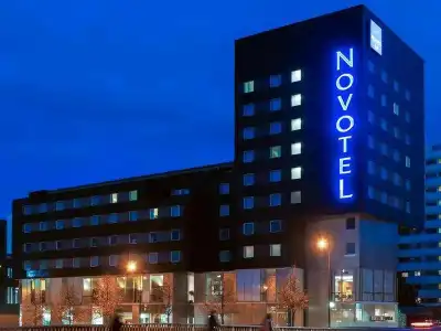 Novotel Paris 17 - 26