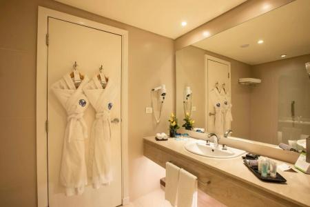 Grand Rotana Resort and Spa - 13