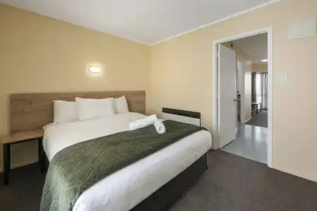 Fenton Court Motel - 15