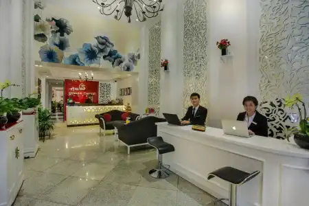 Lavender Central & Spa - 16