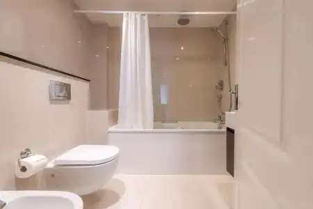 Queensgate Court - 266