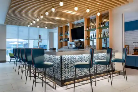 TRYP by Wyndham Orlando - 18