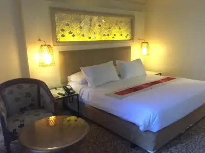 Ploy Palace - 6
