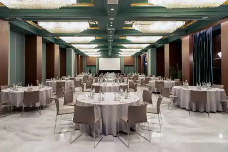Melia Milano - 18