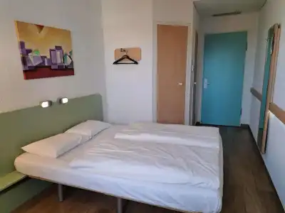 Ibis Budget Berlin Ost - 17