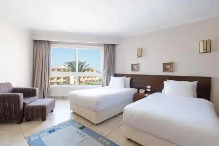 Amwaj Beach Club Abu Soma - 5