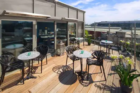 The Address Connolly - 7