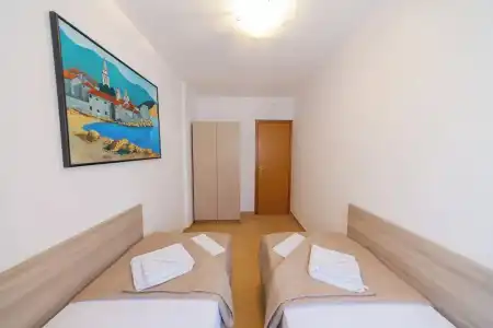 Azzuro Apartments - 72
