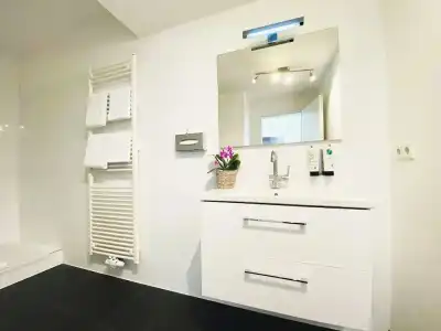 Victoria Apartments - 17
