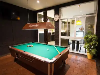 D Box Hostel - 19
