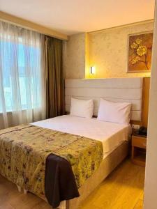 Pinar Elite - 64
