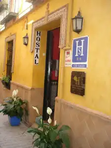 Hostal Arias - 10