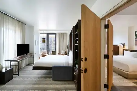 Halcyon, a in Cherry Creek, Denver - 4