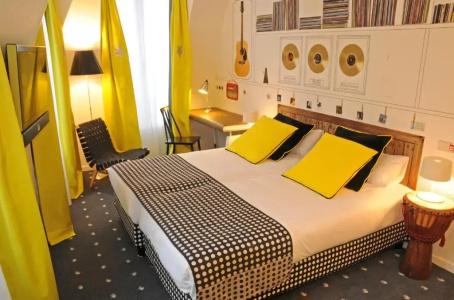 Hôtel du Triangle d'Or - 58