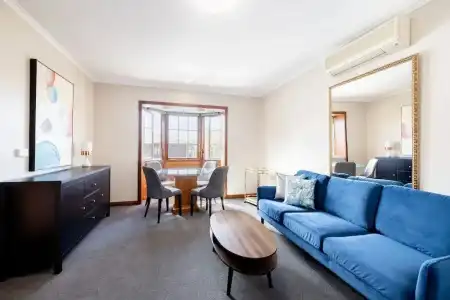 Adelaide Inn - 72