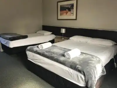 Motel 80 - 4