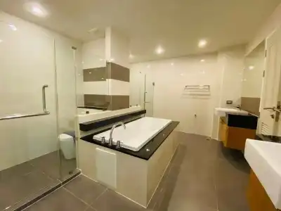 The Unity Patong Private Apartment - 45