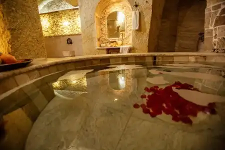 Oread Cave Suites - 145