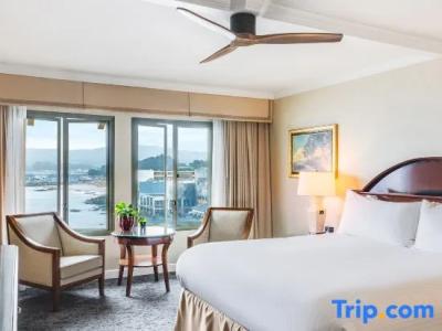 Monterey Plaza and Spa - 45