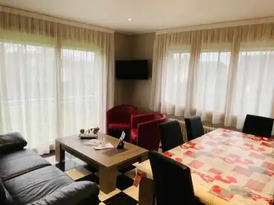 Contact Hôtel - Hôtel les Bleuets & SPA - 107