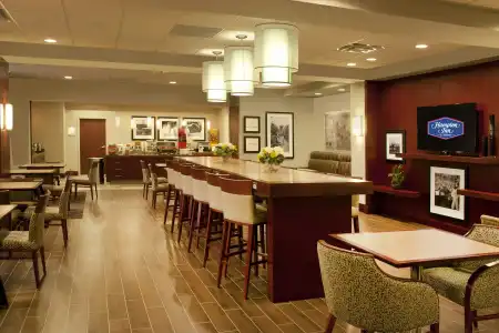 Hampton Inn by Hilton Brampton Toronto - 34